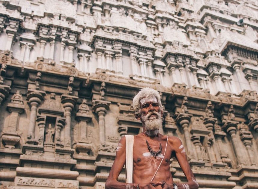 Hinduism in a Postmodern World - III Hinduism in a Postmodern World – III