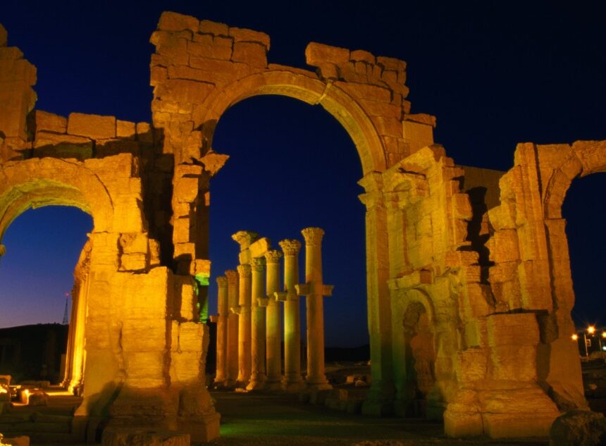 Destruction-of-Idols-and-Idol-Temples-in-Jihãd-The-Evidence-of-the-Sunnah Destruction of Idols and Idol-Temples in Jihãd: The Evidence of the Sunnah